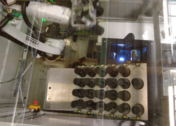 Bio­lo­gisch abbau­ba­re Mehrweg-Kaffeebecher