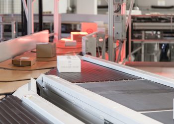 Der BG Sorter der Beumer Group vereint die Erfahrungen und die Vorteile ihrer bewährten Kippschalen- mit denen der Quergurtsorter-Familien.