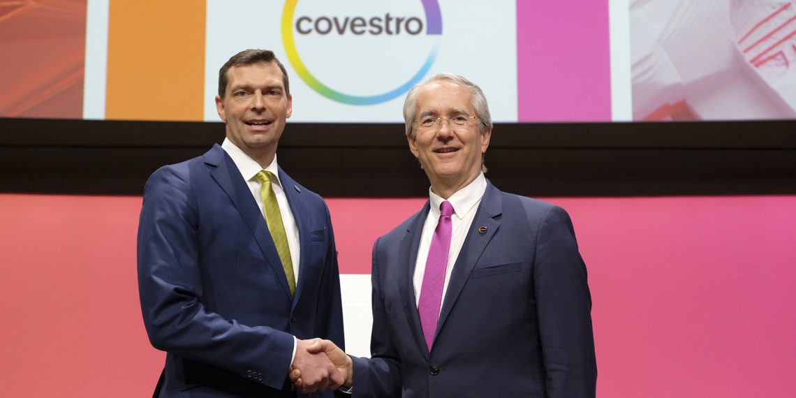 Patrick Thomas übergibt Vorstandsvorsitz an Dr. Markus Steilemann zum 1. Juni 2018