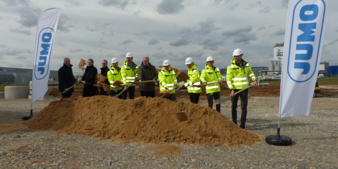 Spatenstich für Werk im Technologiepark Fulda West