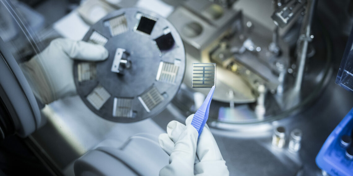 Unterstützung für Forschungen zu Photovoltaik und Medizindiagnostik