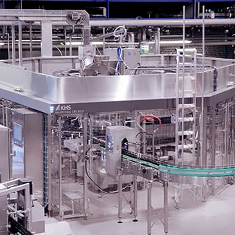Moderne Abfülltechnik und Verpackungslösungen