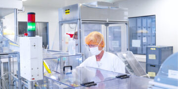 Rein­raum­ka­pa­zi­tä­ten & Ser­vice­portfo­lio erweitert