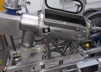 Die RoSL 700 von Assonic bietet eine sehr effektive Partikeltrennung, speziell in der Vorfiltration und bei größeren Flüssigkeitsmengen. Sie kann am Messestand auf der Achema in Aktion erlebt werden.