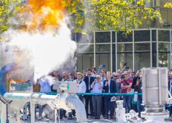 Pow­tech Tech­no­pharm: Treff­punkt der Verfahrenstechnik