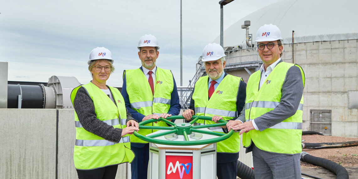 Inbe­trieb­nah­me von Bioabfall-Vergärungsanlage