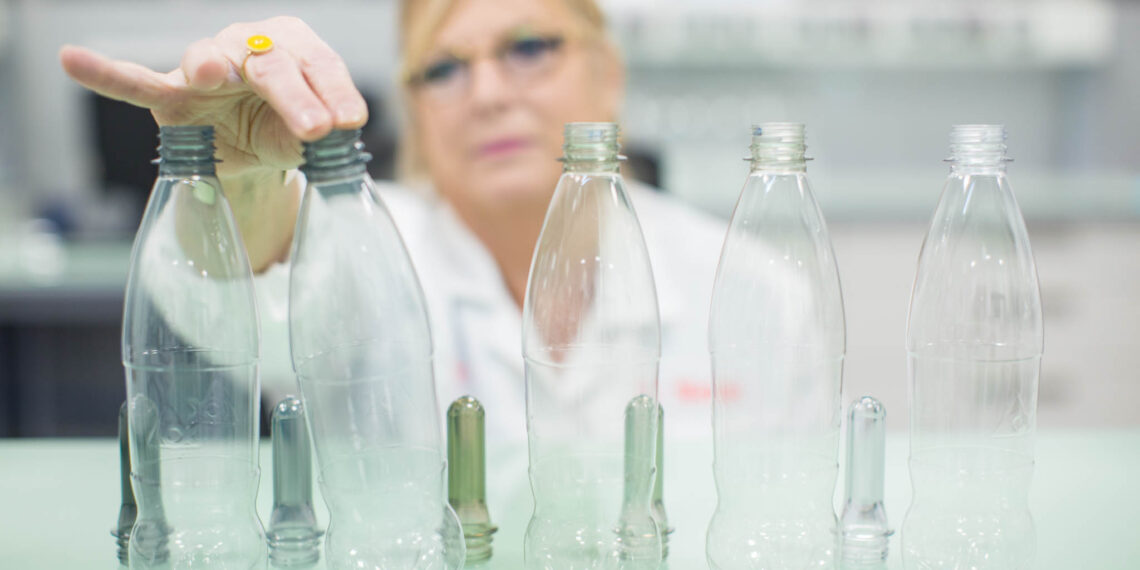 Anlauf­stel­le für Umstel­lung auf recy­cel­tes&nbsp;PET