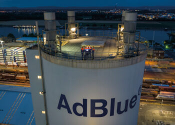 Kon­ti­nu­ier­li­cher Hybrid-Gasanalysator