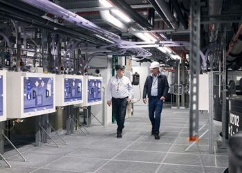 Dop­pel­rohr­sys­tem für den Trans­port aggres­si­ver Medien