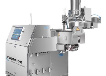 Doppelschneckenextruder ZSK 18 MEGAlab von Coperion mit gravimetrischer Differentialdosierwaage von Coperion K-Tron für Forschung und Entwicklung sowie für kleine Produktionsmengen. Bild: Coperion