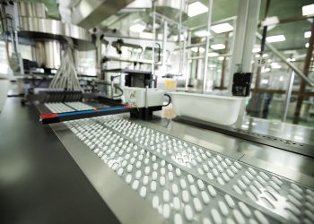 Vielen Unternehmen der Pharma-, Biotech-, Lebensmittel- und Chemiebranche kann der kontinuierliche Betrieb zu deutlich höherer Produktivität und Produktqualität verhelfen. (Bild: Optimal Industrial Technologies)