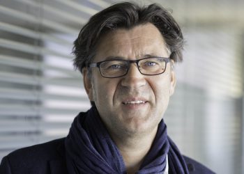 Keynote-Speaker auf dem exklusiven Netzwerktreffen von Dematic ist Prof. Dr. Michael Feindt, Gründer und Chief Scientific Advisor der Blue Yonder GmbH.