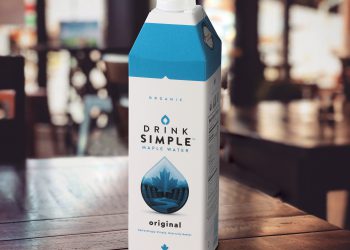 Drink Simple Ahornwasser ist ein pflanzlicher Bio-Durstlöscher, der in combidome von SIG angeboten wird. Der Verbund, aus dem die gesamte Kartonpackung gemacht ist – vom Boden bis einschließlich des auffälligen Domes, besteht zu rund 75 % aus Rohkarton, hergestellt aus dem nachwachsenden Rohstoff Holz. Bild: SIG