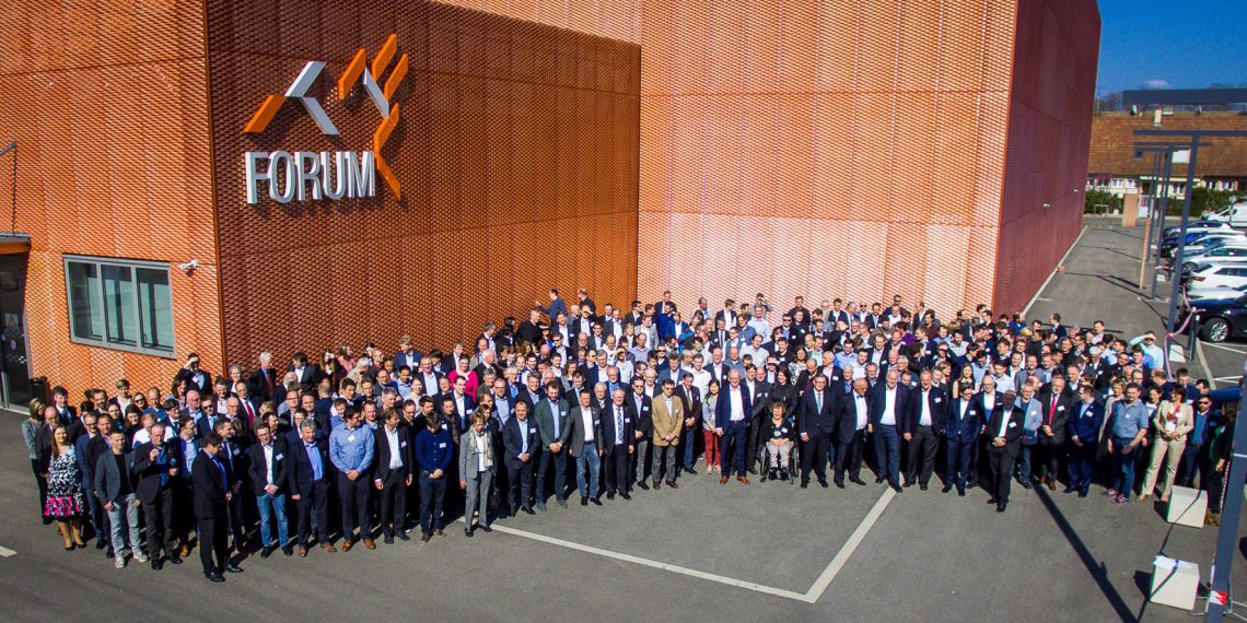 Geballte Innovationskraft: Beim Innovatorentreffen im französischen Saint-Louis hat Endress+Hauser die Erfinderinnen und Erfinder der Firmengruppe ausgezeichnet. Bild: Endress+Hauser
