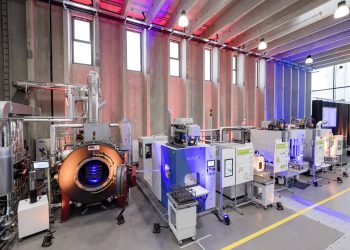 Forschungsobjekt Energieeffizienz: In der ETA-Fabrik wurde an der realen Fertigung von Serienbauteilen geforscht. Bosch Rexroth setzt diese Ergebnisse praktisch um. Bild: Bosch Rexroth