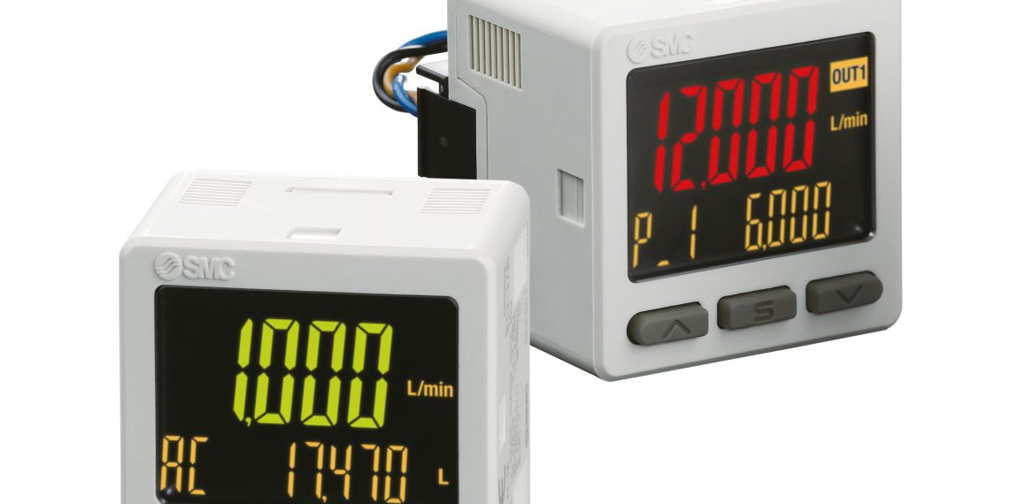 Die externen digitalen Durchflussanzeigen der Serie PFG300 können getrennt vom Sensor installiert werden. Ihr einzigartiges, zweizeiliges Display zeigt neben dem aktuellen Messwert weitere wichtige Messparameter an. Bild: SMC Deutschland