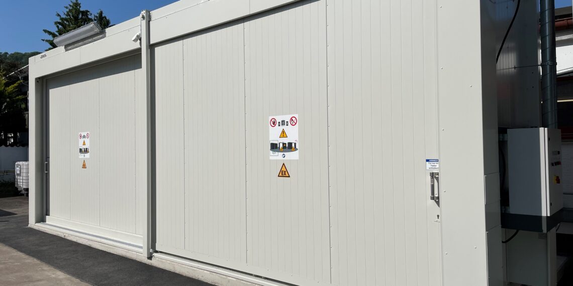 DENIOS überzeugt Firma Hoernecke mit Rundum-Service