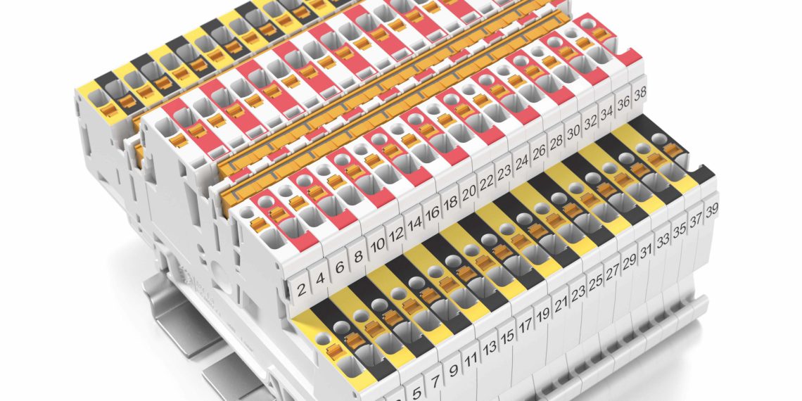 Klippon Connect-KNX-Reihenklemmen ermöglichen die Verdrahtung der Haupt- und Reserveadern eines KNX-Bussystems auf nur 7 Millimeter Baubreite. (Bild: Weidmüller)