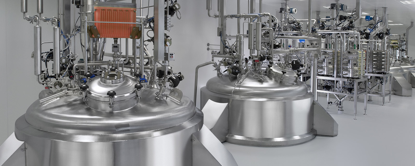 Rührwerksbehälter Homogenisieren - Wärmeübertragen - Begasen - Emulgieren - Suspendieren Haus der Technik