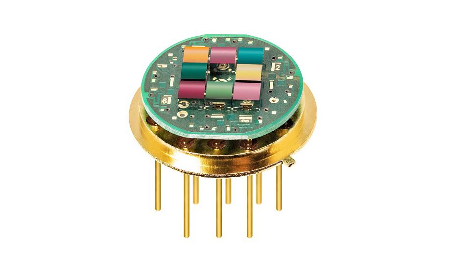 Mit dem LRM‐278 präsentiert InfraTec den weltweit ersten pyroelektrischen Achtkanaldetektor im TO8‐Gehäuse