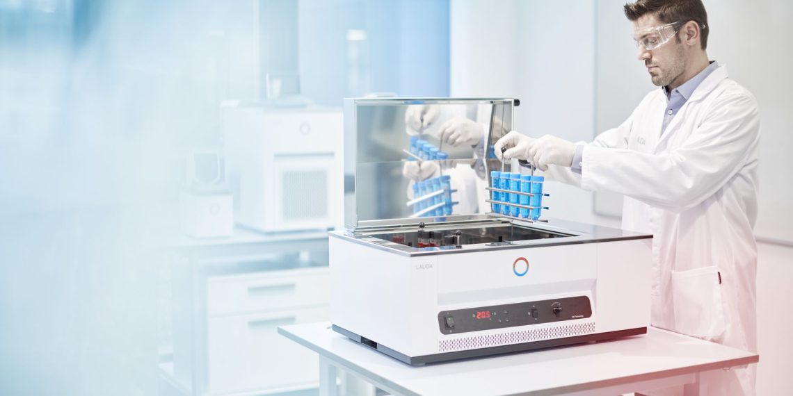 Neue LAUDA Hydro Wasser- und Schüttelwasserbäder bis 100 °C – hochwertig, intuitiv, zuverlässig