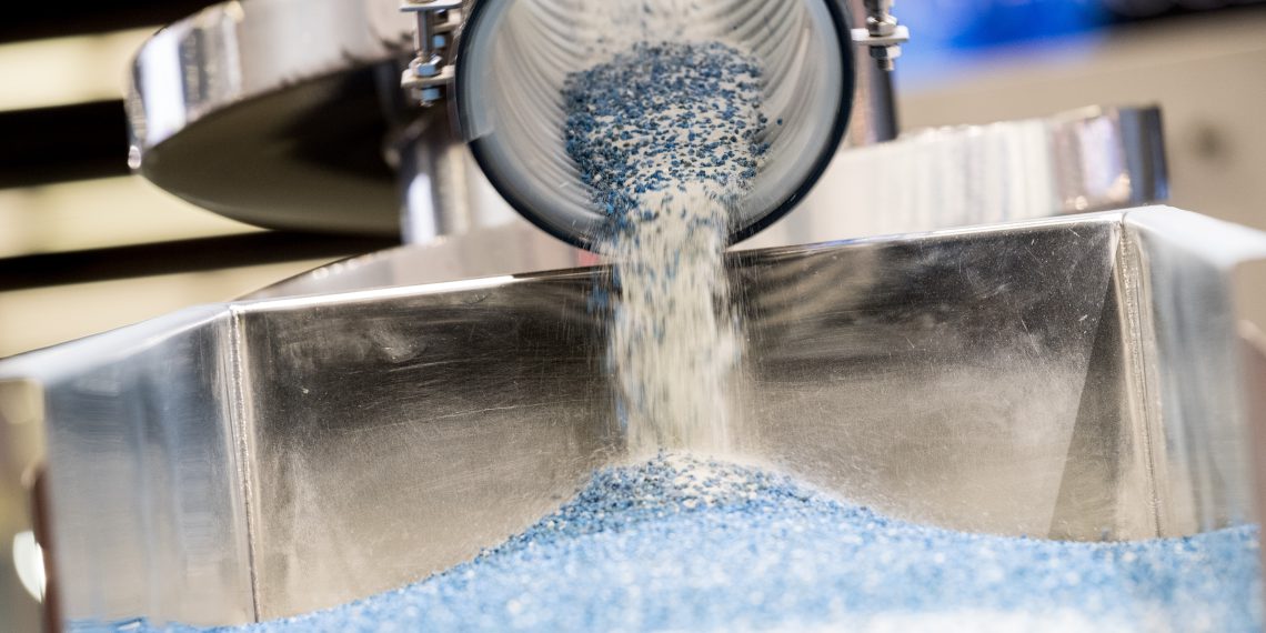 Lebensmittel-Trends auf der POWTECH 2019: Pneumatische Förderung bringt Pulver und Schüttgüter in Bewegung