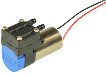 Reduziert auf das Optimum: Aufgrund der sehr geringen Stromaufnahme schont die NMP 03 die Leistung der Akkus und Batterien in Handgeräten. Bild: KNF