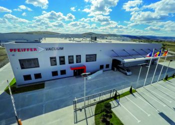 Pfeiffer Vacuum eröffnet neuen Hightech-Produktionsstandort in Rumänien.