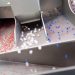 Über 380 der insgesamt mehr als 800 Aussteller bieten auf der Powtech Innovationen für die Pharmaproduktion an. Bild: NürnbergMesse