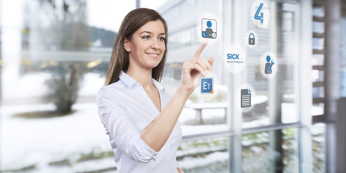 Das 24-h-Helpdesk von SICK ist eine sofort verfügbare Anlaufstelle, die erste Hilfestellungen gibt und in kurzer Zeit lokal verfügbare Serviceexperten des Bereitschaftsdienstes erreichen kann.