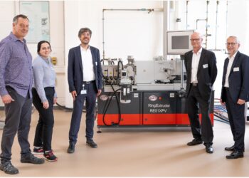 12-Schne­cken-Ring­ex­tru­der erwei­tert tech­ni­sche Möglichkeiten