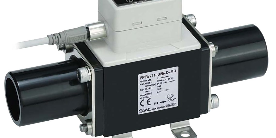 Die digitalen Durchflussmesser der Serie PF3W711 können Wasser, Deionat oder wässrige Ethylenglykol-Lösungen mit einem Durchfluss von bis zu 100 L/min messen. Ihr zweizeiliges Display ist drehbar und kann neben dem aktuellen Durchfluss zusätzliche Messwerte anzeigen. Bild: SMC Deutschland