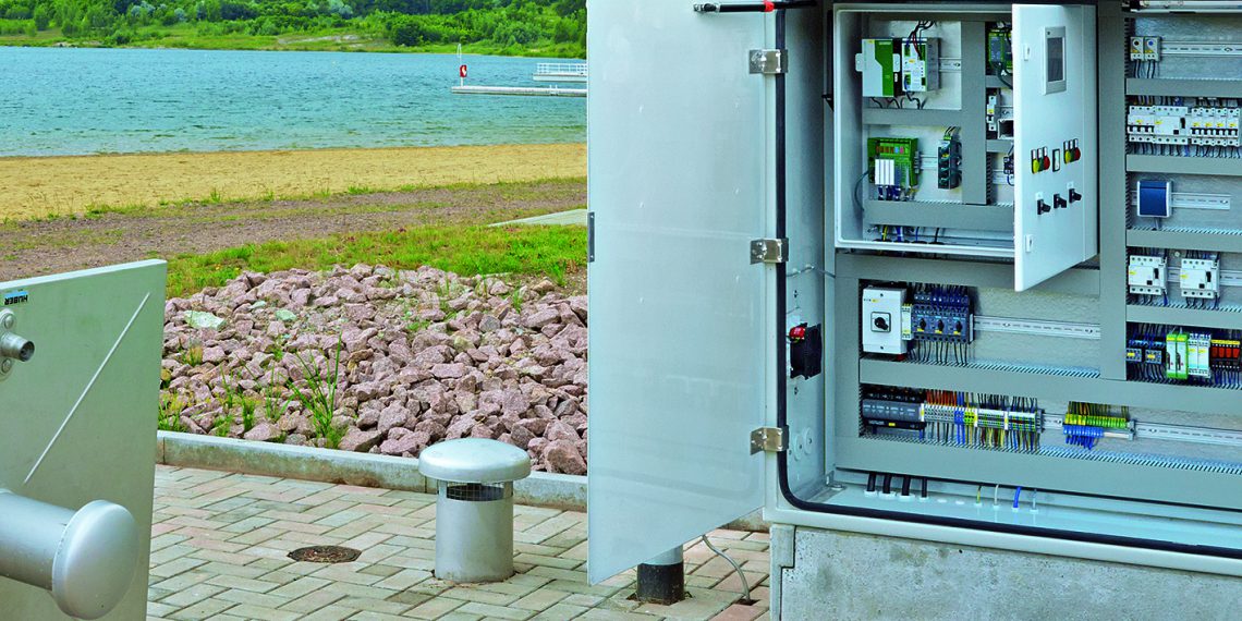 Schaltschranklösung für Pumpenautomatisierung Phoenix Contact