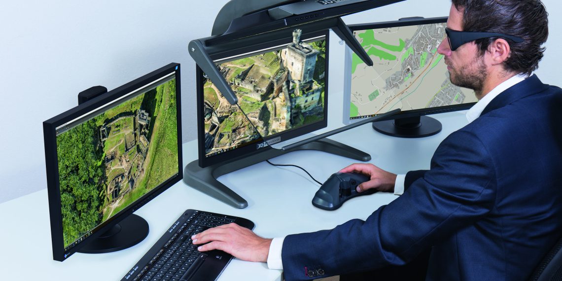 Der innovative passive 3D-Stereo Monitor 3D PluraView ist ab sofort auch in 24“ FHD Displaygröße mit Full-HD Auflösung erhältlich. (Bild: Schneider Digital)