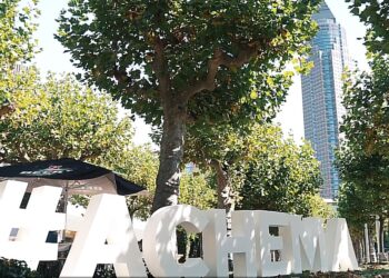 Zukunft der Pro­zess­in­dus­trie gestalten