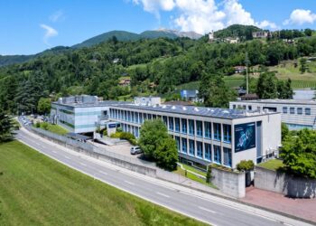 Zusam­men­schluss Schwei­zer Fir­men für Antriebssysteme