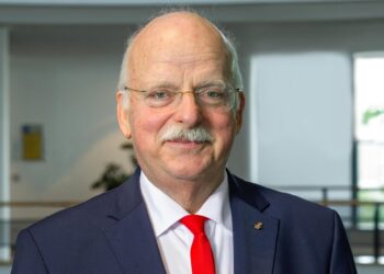 Druck­luft­sys­tem­an­bie­ter fei­ert Jubilar