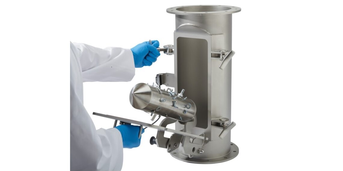 Kom­pak­ter Magnet-Abschei­der aus Edelstahl