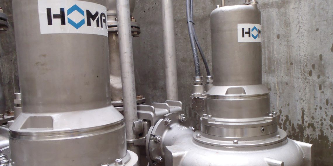 Die verschiedenen Edelstahl-Tauchmotorpumpen der Baureihen CH, CTP, CMX, CV, CVX, CK – konzipiert mit Druckanschlüssen 2“ bis DN 150 – eignen sich für den Dauerbetrieb in der chemischen Industrie und bei der Entsorgung chemisch belasteter Abwässer. (Bild: Homa Pumpenfabrik)