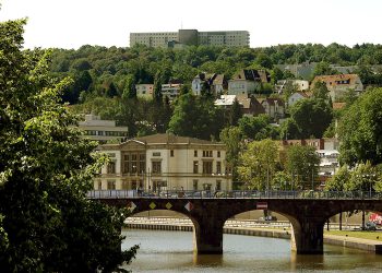 Im Rahmen der Erweiterung seiner aktuellen Krankenhaus-Apotheke hat das Klinikum Saarbrücken die WISAG als Generalunternehmer für den gesamten Reinraumausbau beauftragt. (Bild: Klinikum Saarbrücken)