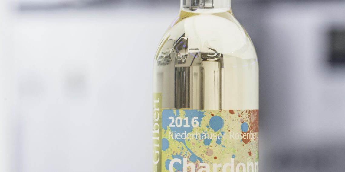 Sensible Produkte in transparente Kunststoffverpackungen von KHS