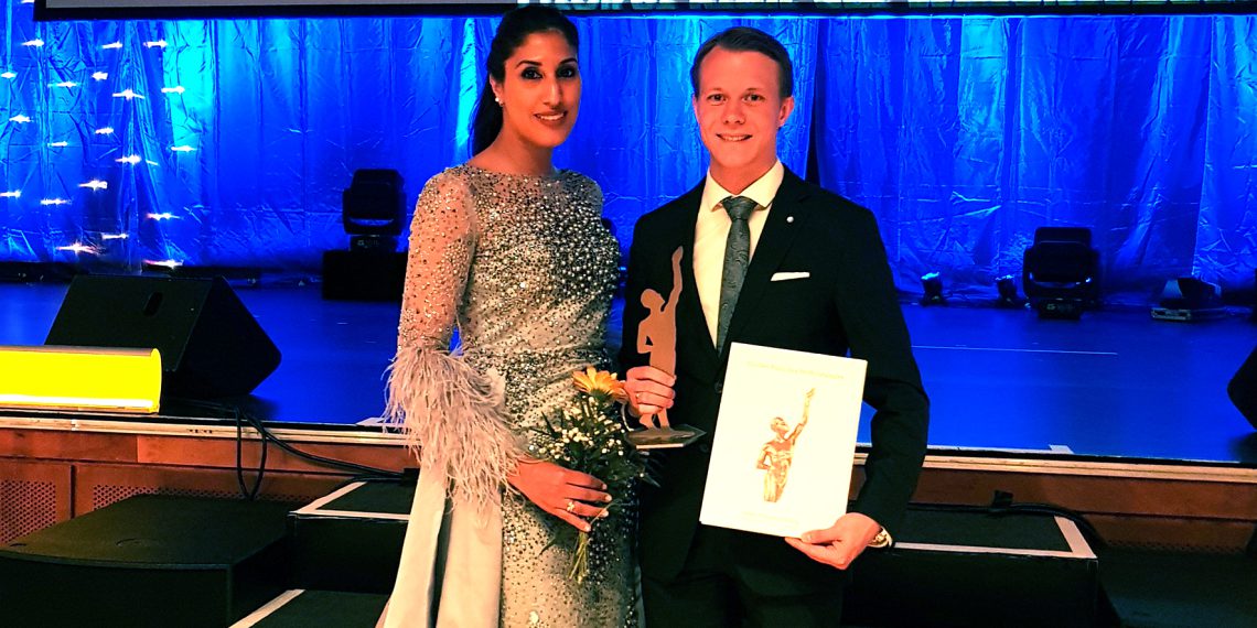 Matthias Stendke, geschäftsführender Gesellschafter Pflitsch zusammen mit seiner Ehefrau Halima Gouya-Stendtke bei der Auszeichnung zum „Finalist Großer Preis des Mittelstandes“.