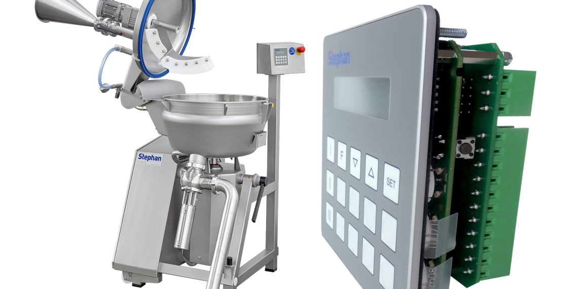 Kompakte Bedienlösung mit integrierter Steuerungselektronik für die modellübergreifende Integration in Universalmaschinen zur Lebensmittelverarbeitung