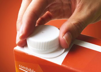 Die Markteinführung von Combi Maxx, dem neuen Verschluss von SIG, bietet Verbrauchern ein neues Maß an Komfort. (Bild: SIG)