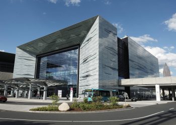 Portalhaus DECH - Messegelaende