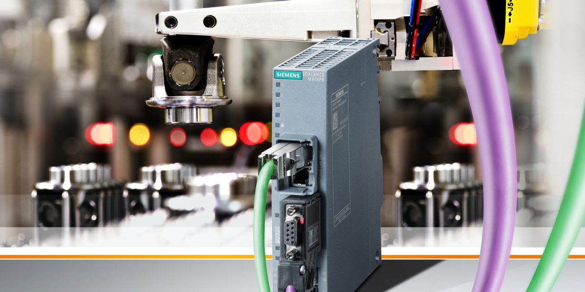 Siemens erweitert sein Portfolio an Industrie-Routern mit dem Scalance M804PB. Dieser ermöglicht den Anschluss von Maschinen und Anlagen (zum Beispiel mit Simatic S7-300/S7-400) über Profibus/MPI an Ethernet-Netzwerke.
