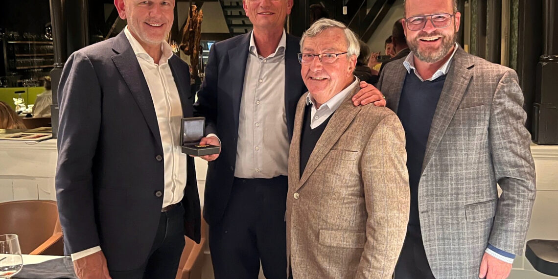 Inter­na­tio­na­le Zusam­men­ar­beit in Bestform