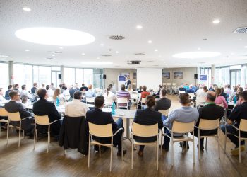 Eröffnung des Praxisseminars durch Matthias Weber, Geschäftsführer der Romaco Kilian GmbH. Bild: Romaco Group