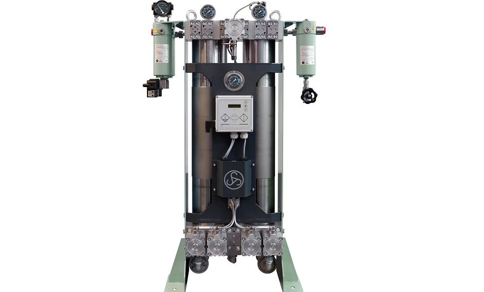 Zu dem umfangreichen Zubehörprogramm von Sauer zählen auch Drucklufttrockner wie dieser Sauer SDD Hochdruck-Adsorptionstrockner. Bild: Sauer Compressors