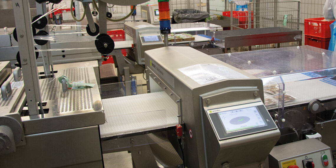 Strengste Qualitätsvorgaben gesichert durch High-Tech Metalldetektor